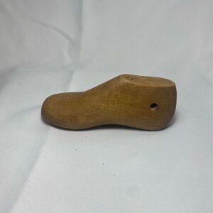Childs Wood Cobbler Shoe Mold Vintage Primitive Rustic Farm house